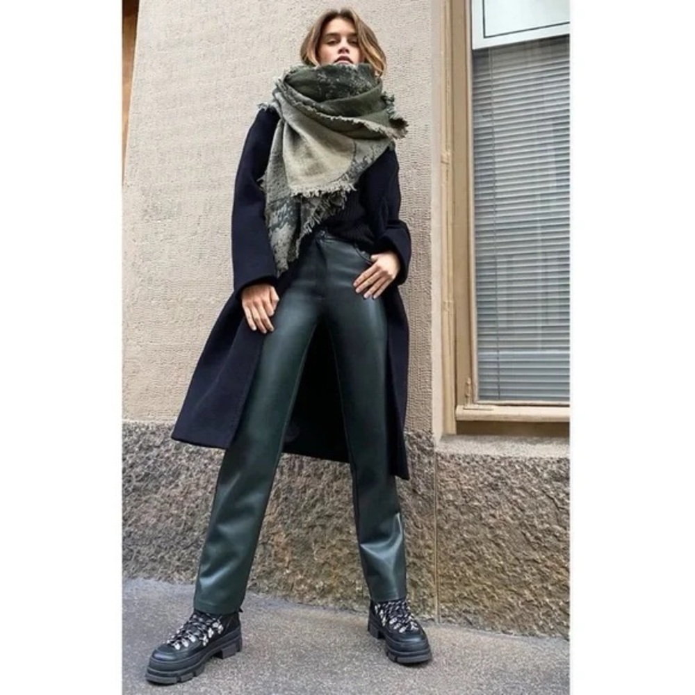Wilfred Melina Pant